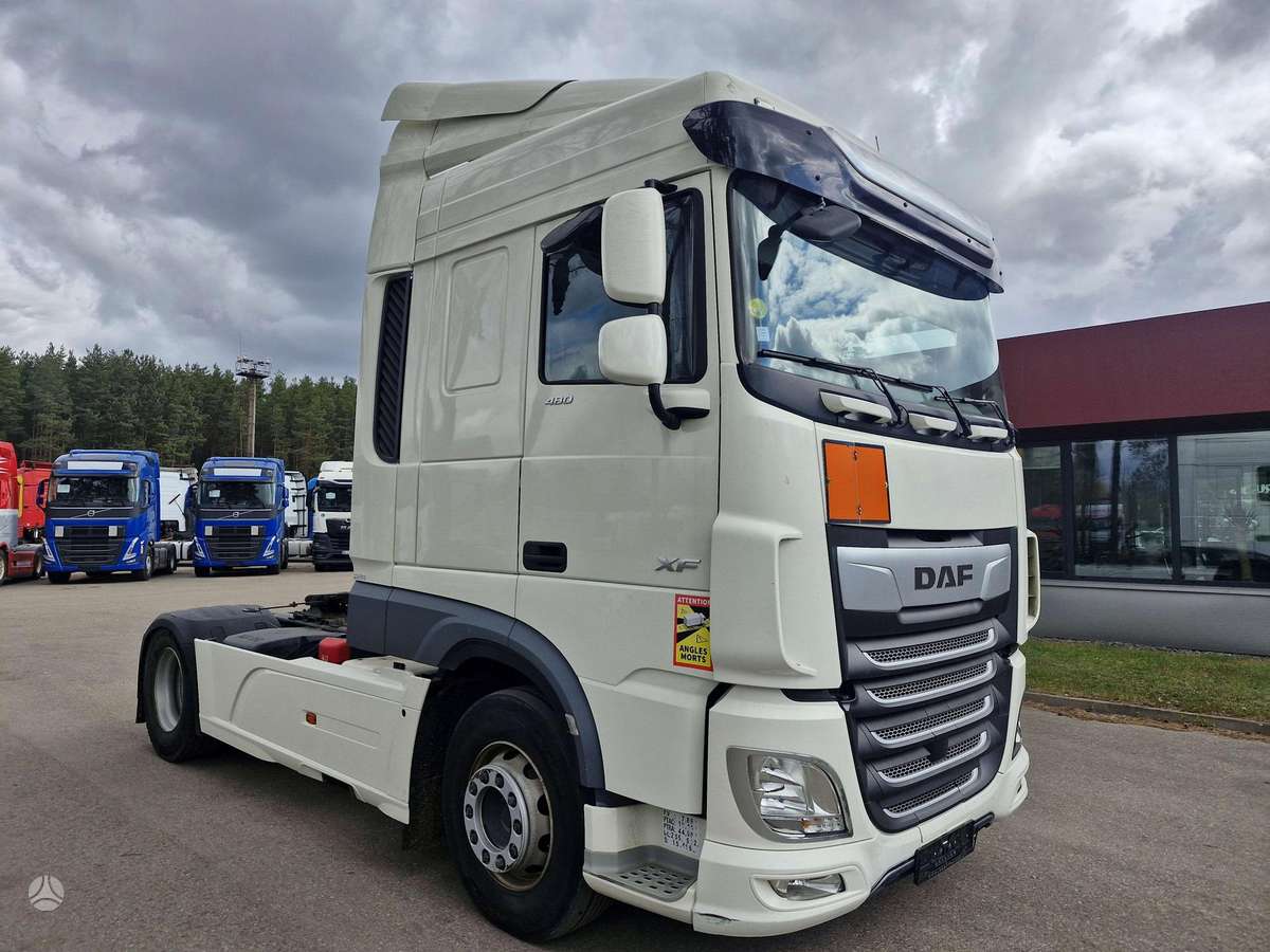 DAF XF480, double sleeper