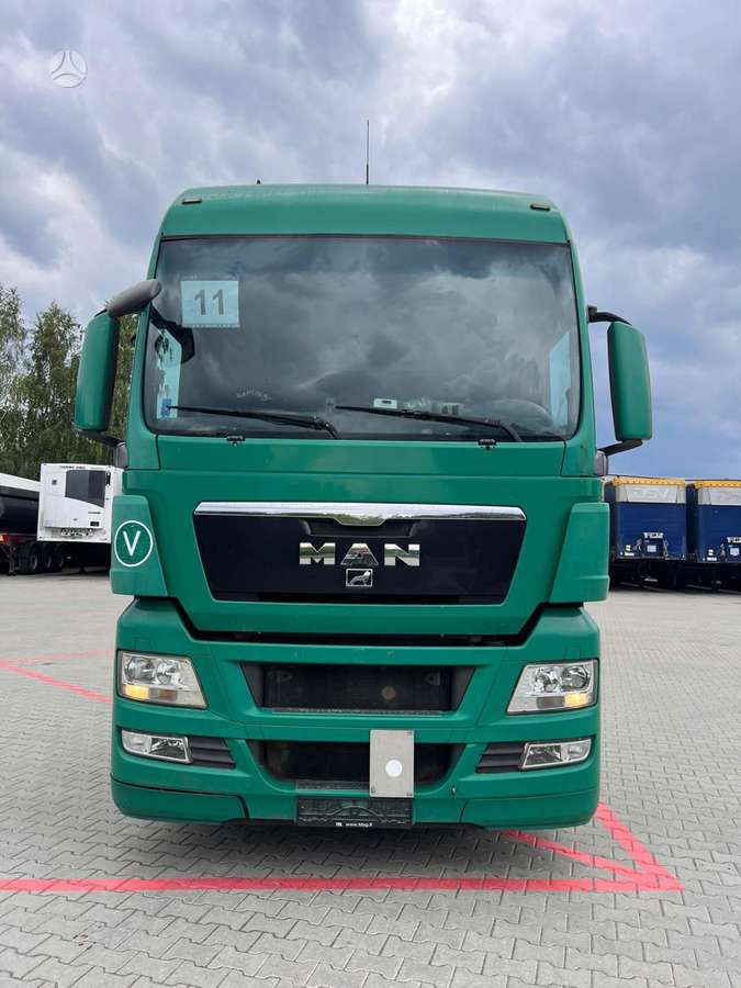 MAN TGX 18.440 XXL, double sleeper