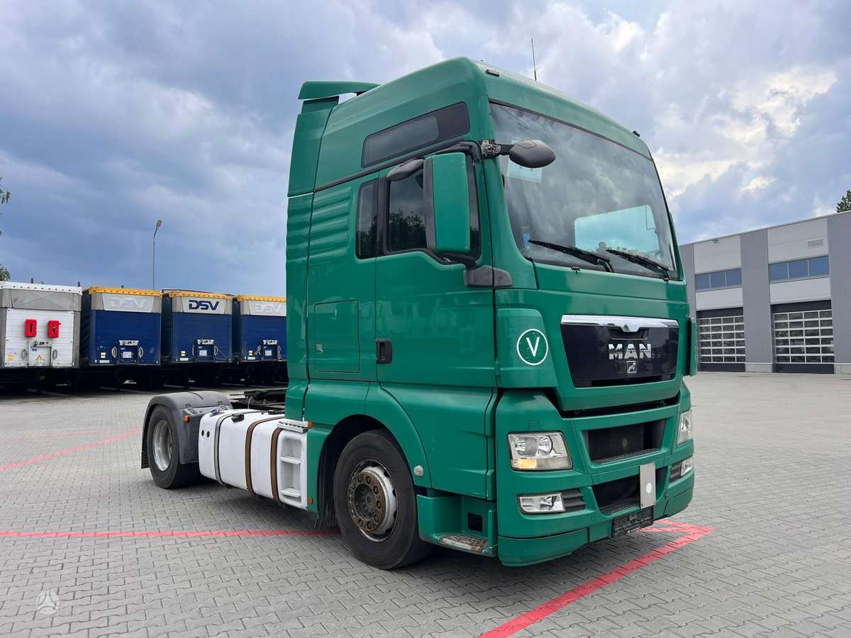 MAN TGX 18.440 XXL, double sleeper