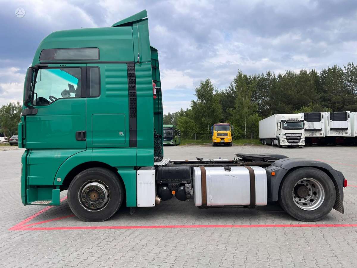MAN TGX 18.440 XXL, double sleeper