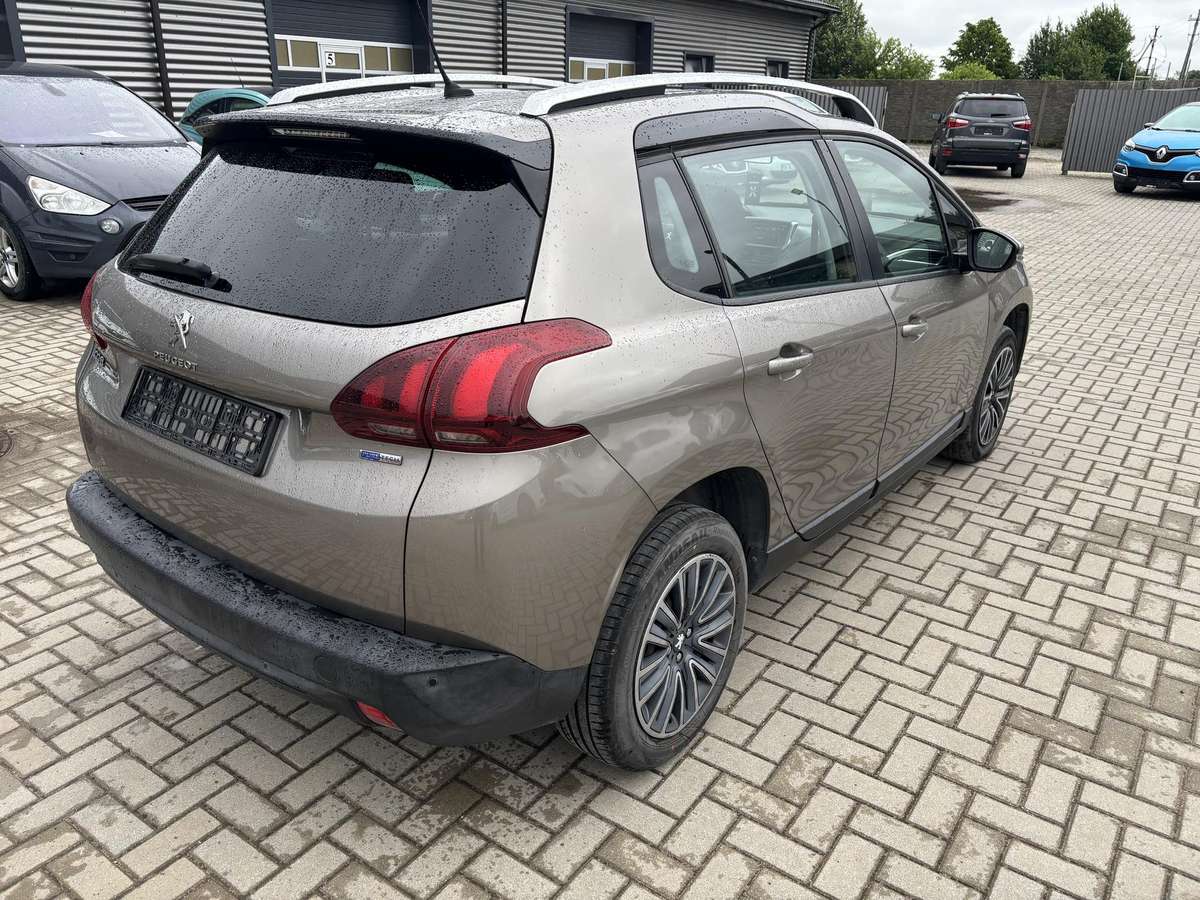 Peugeot 2008 - 3