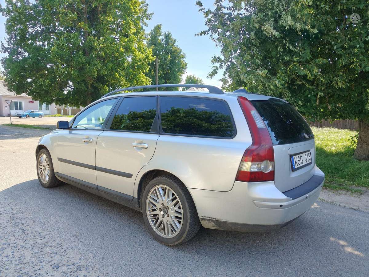 Volvo V50 - 4