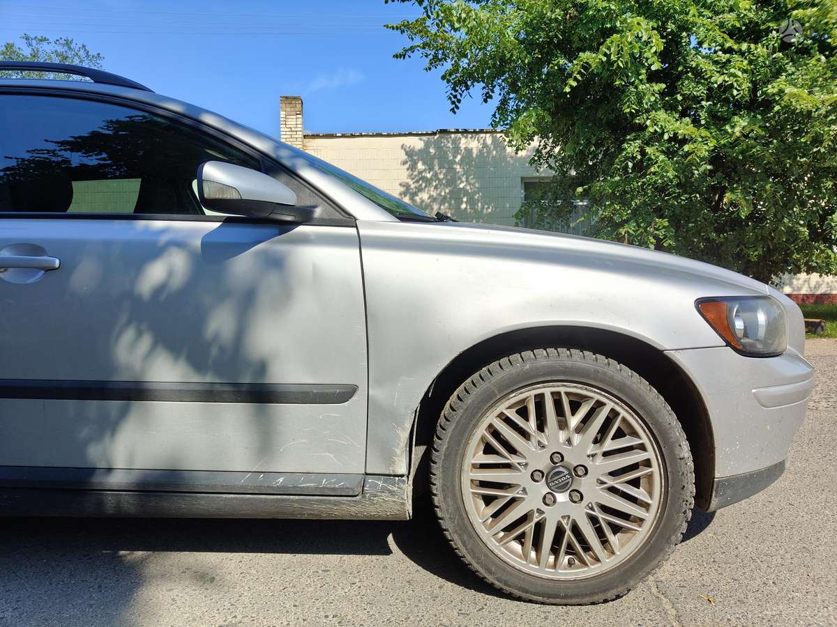 Volvo V50 - 6