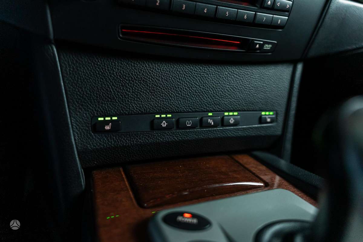 BMW M5, 5.0 l., Седан