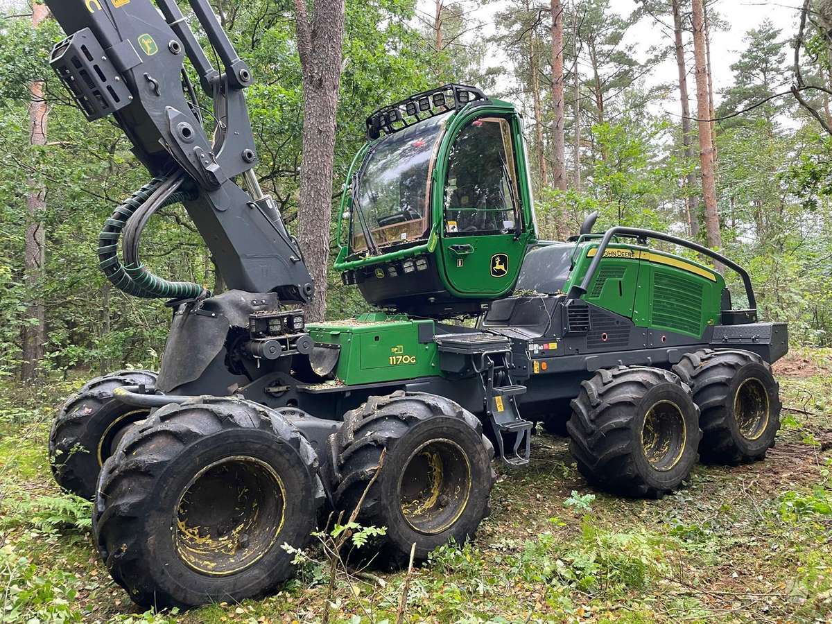 John Deere 1170G (H547), харвестеры