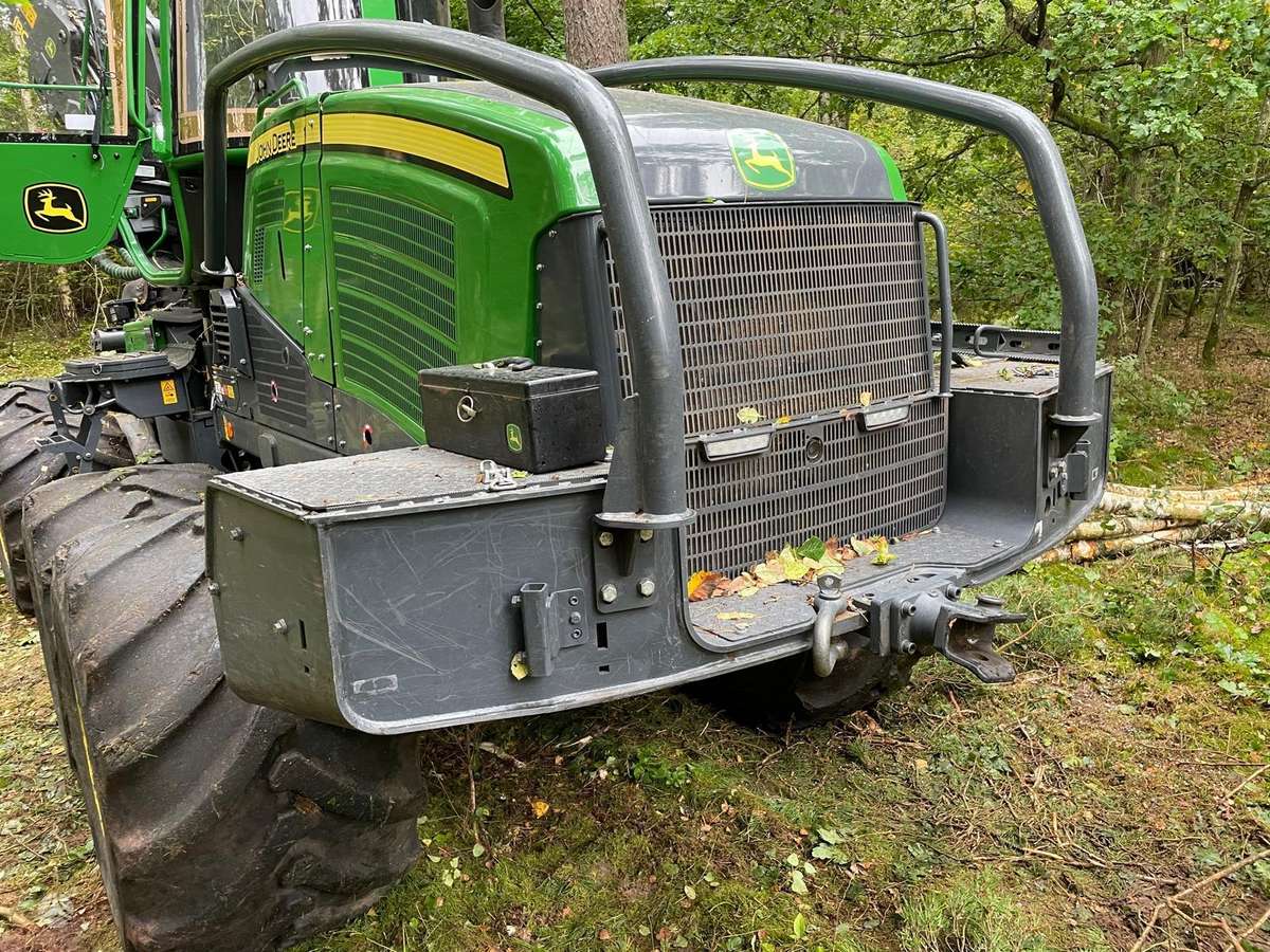 John Deere 1170G (H547), харвестеры
