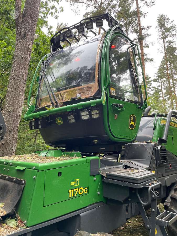 John Deere 1170G (H547), харвестеры