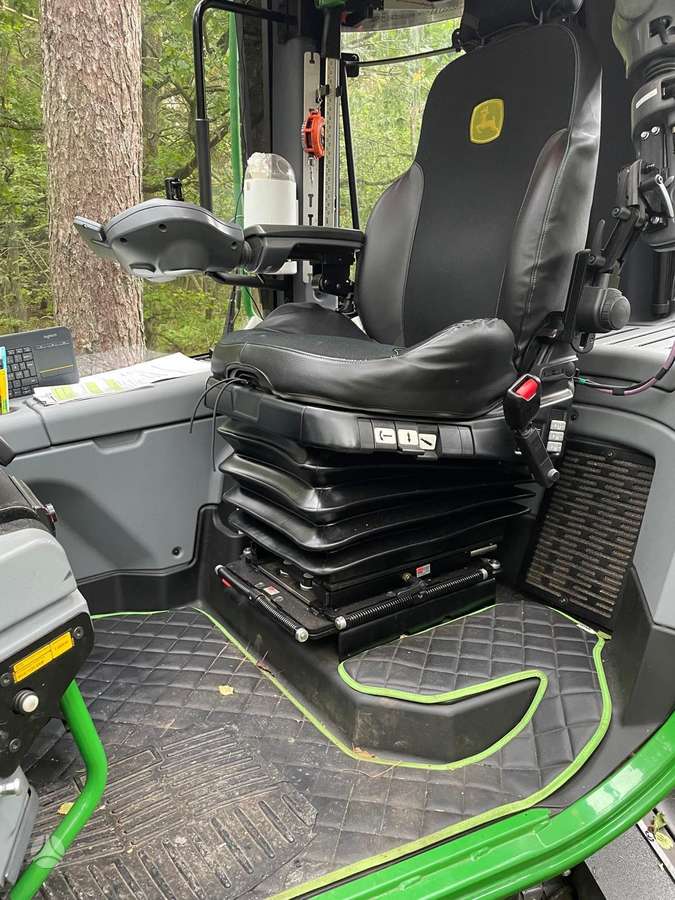 John Deere 1170G (H547), харвестеры