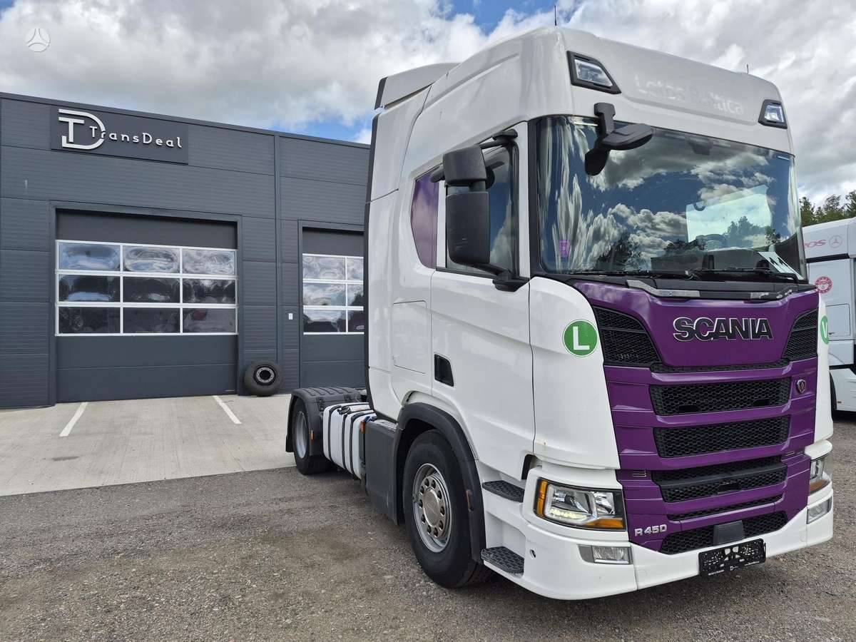 Scania R450 Retarder, double sleeper