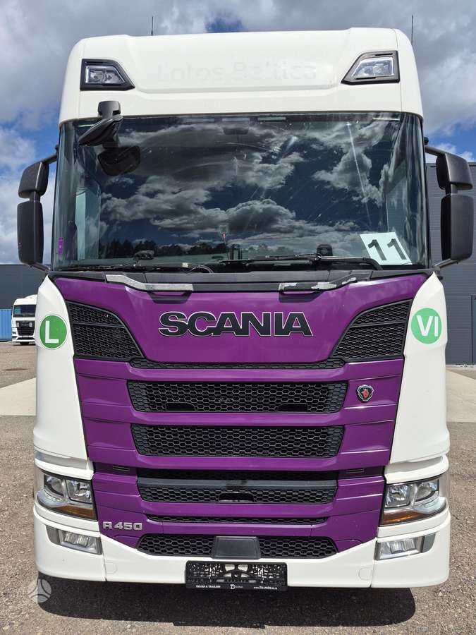 Scania R450 Retarder, double sleeper