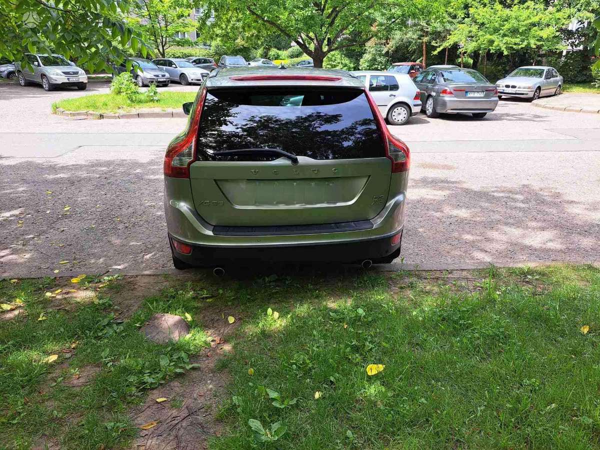 Volvo XC60 - 10