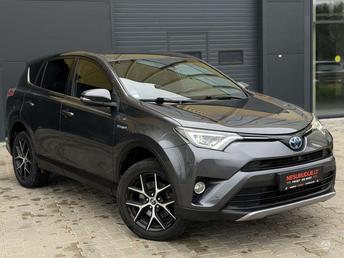 Toyota RAV4 - 6