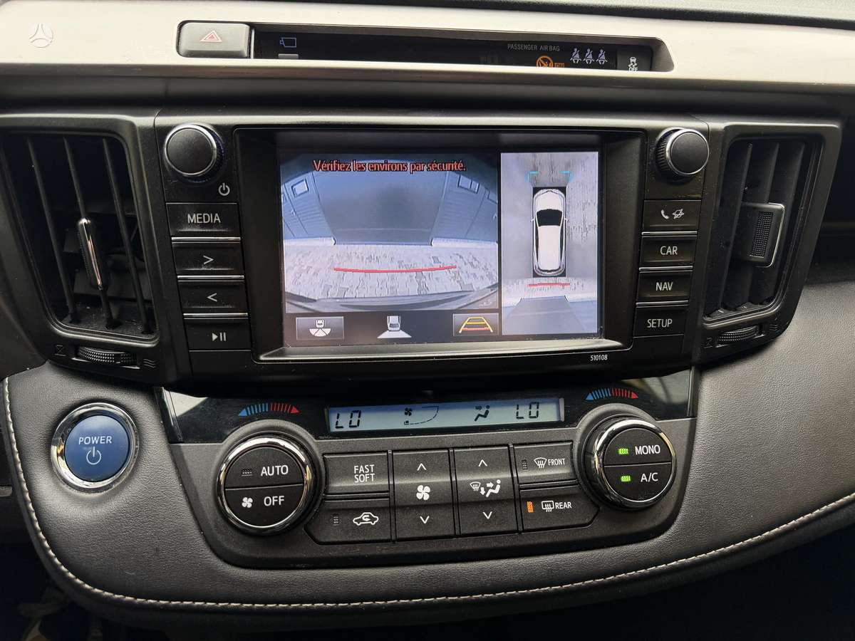 Toyota RAV4 - 11