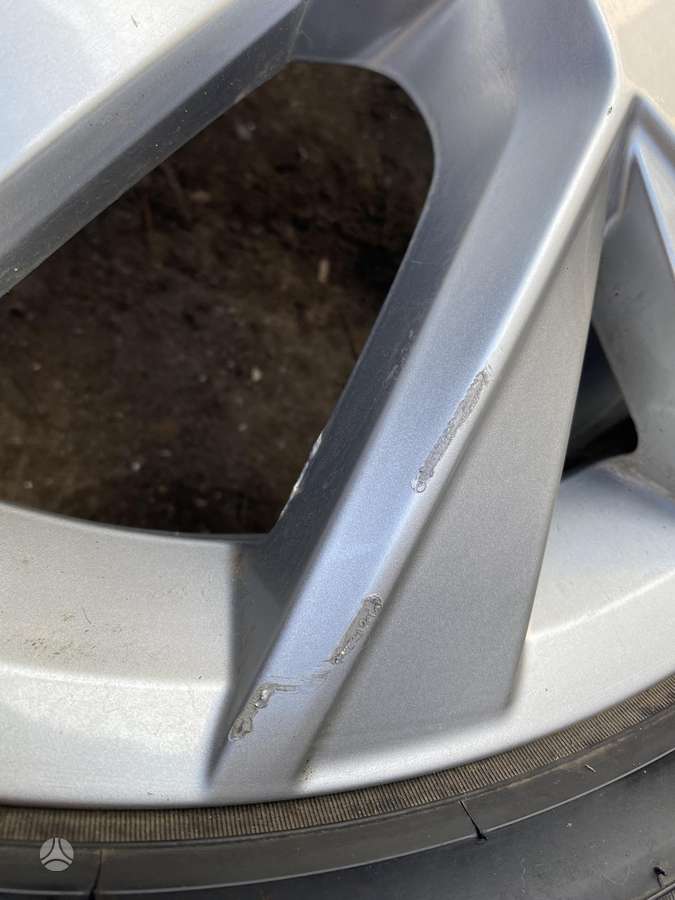 Volkswagen, light alloy, R18