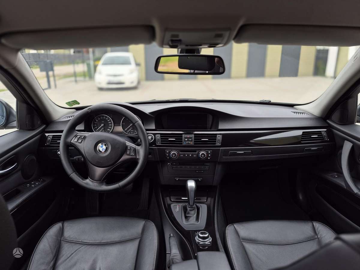 BMW 320, 2.0 l., Универсал