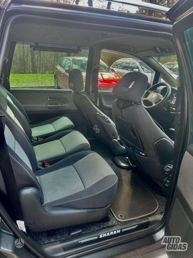 Volkswagen Sharan - 7
