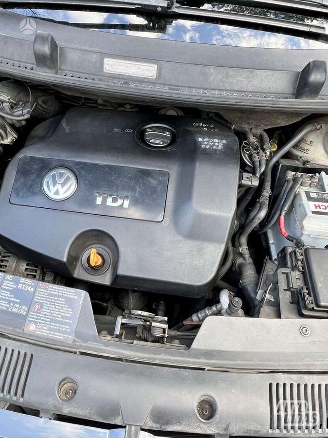 Volkswagen Sharan - 10