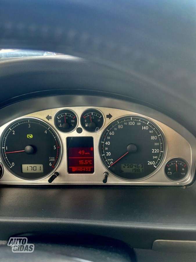 Volkswagen Sharan - 11