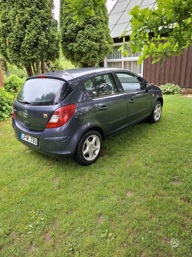 Opel Corsa, 1.3 l., hatchback