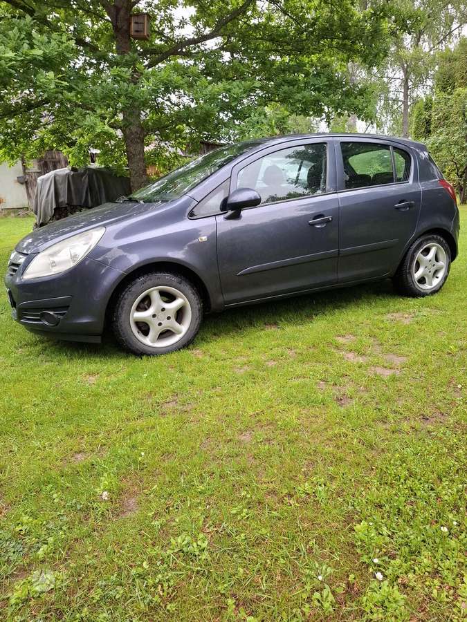 Opel Corsa, 1.3 l., hatchback