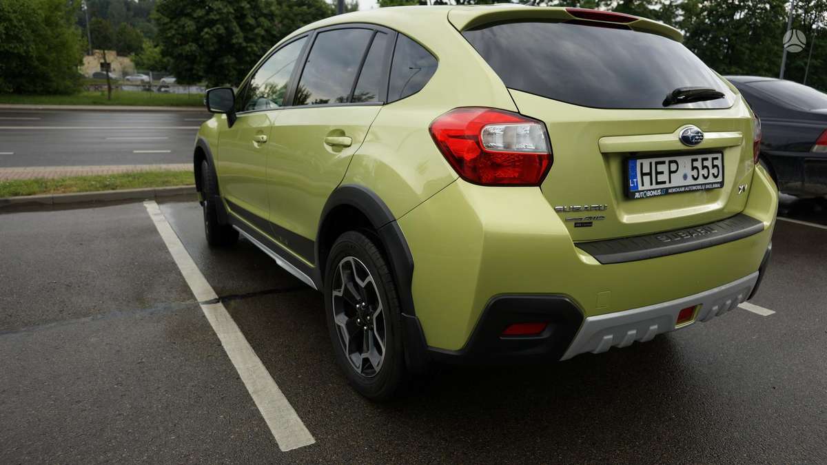 Subaru XV, 2.0 l., Хэтчбек
