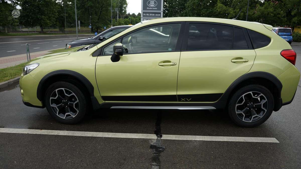 Subaru XV, 2.0 l., Хэтчбек