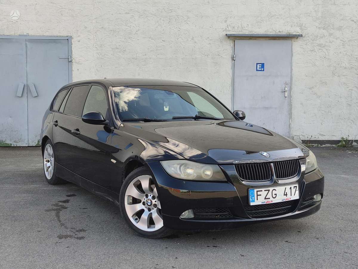 BMW 320, Универсал