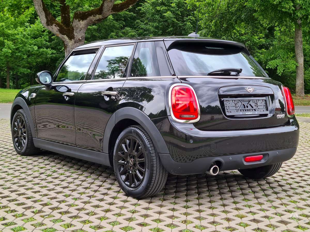 Mini Cooper, 1.5 l., Хэтчбек