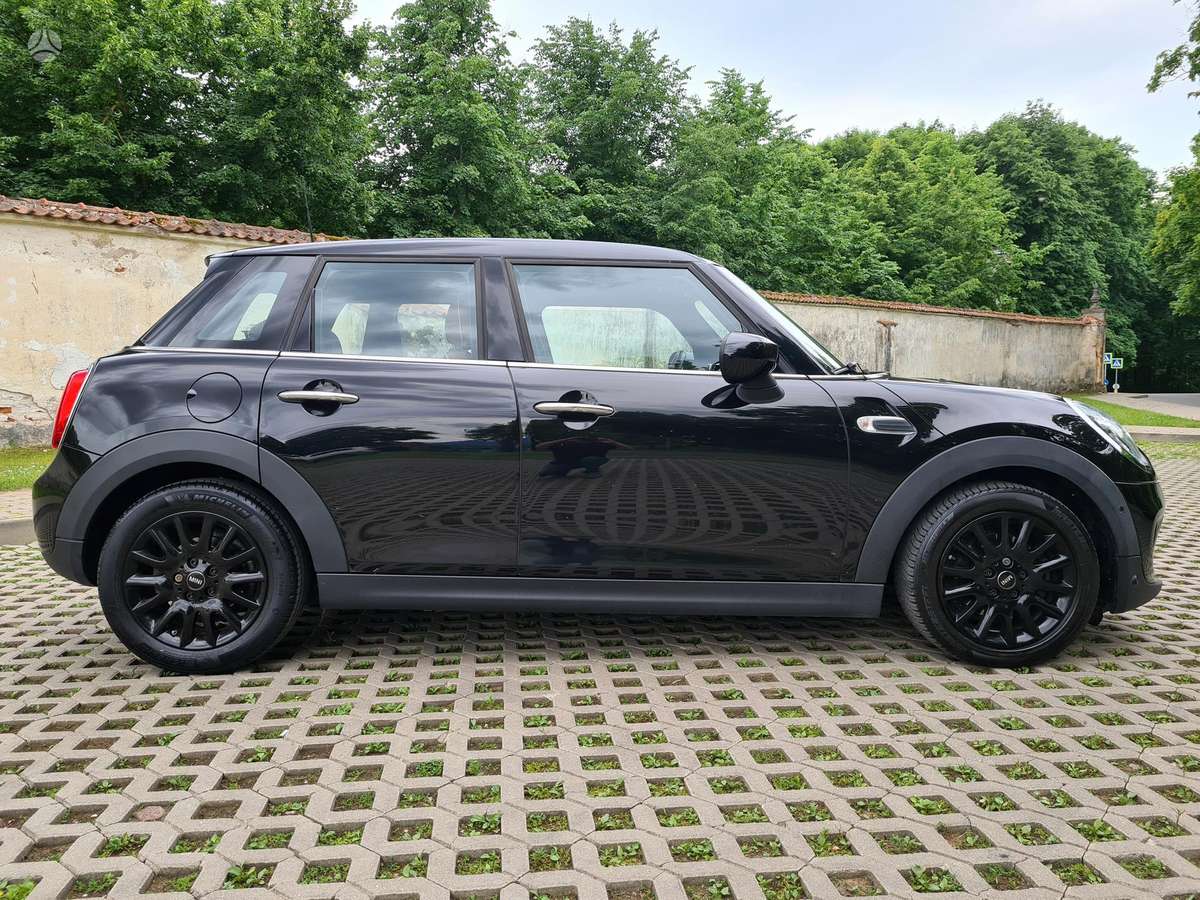 Mini Cooper, 1.5 l., Хэтчбек
