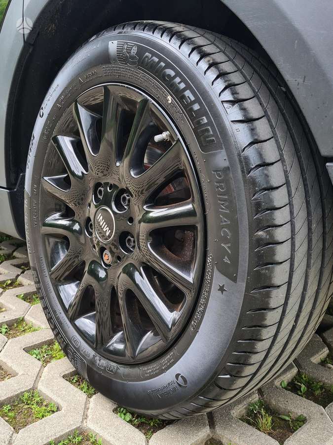 Mini Cooper, 1.5 l., Хэтчбек