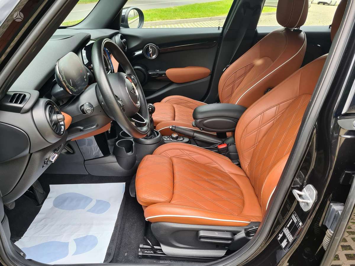 Mini Cooper, 1.5 l., Хэтчбек