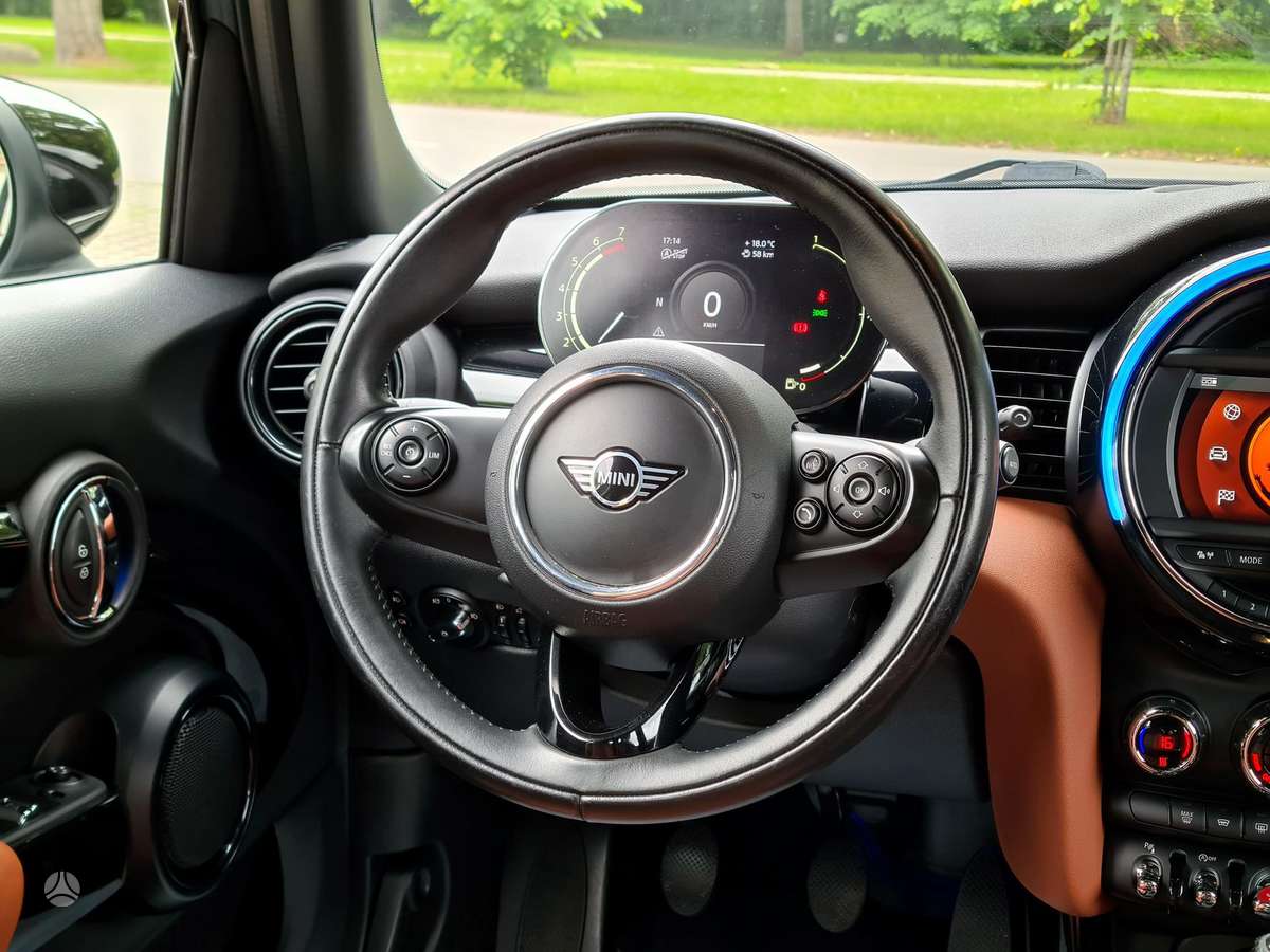 Mini Cooper, 1.5 l., Хэтчбек
