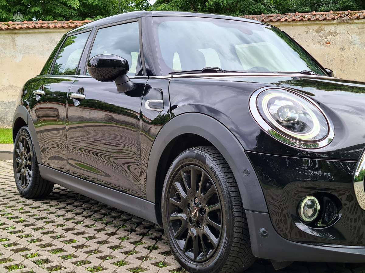 Mini Cooper, 1.5 l., Хэтчбек