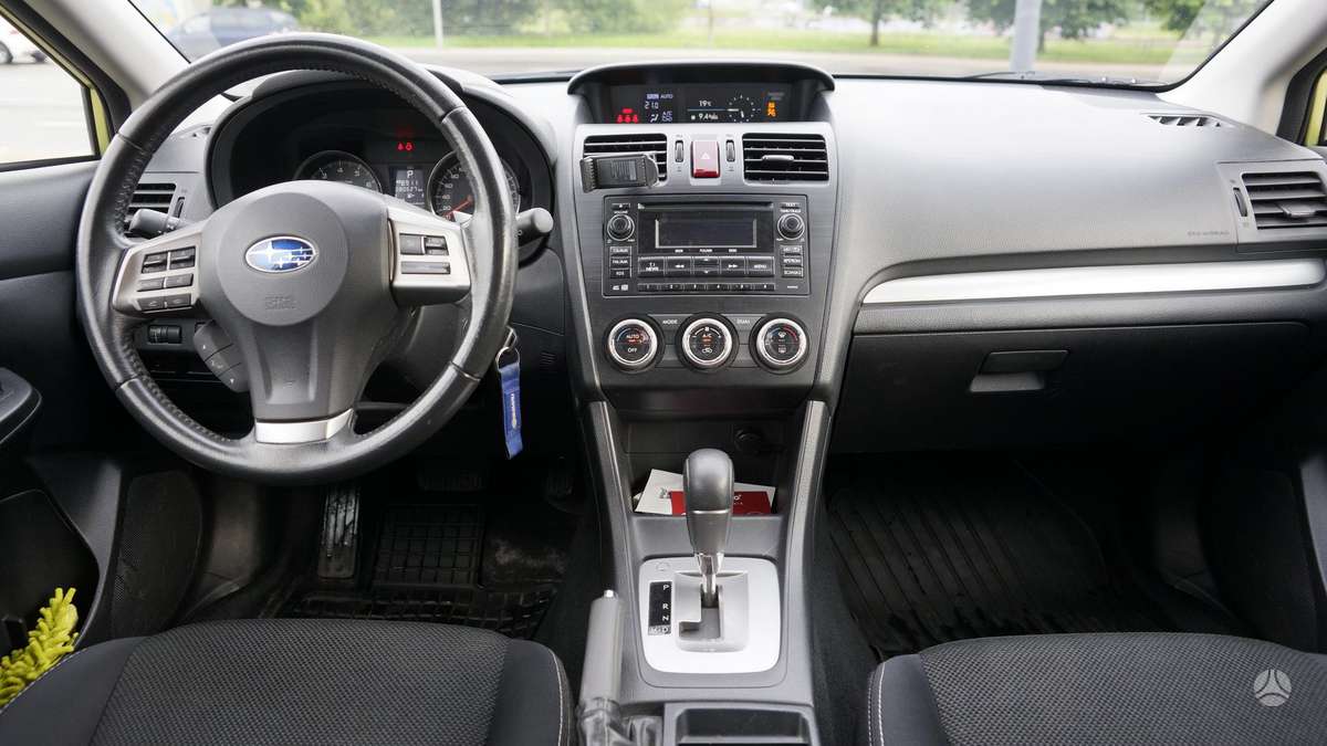 Subaru XV, 2.0 l., hatchback