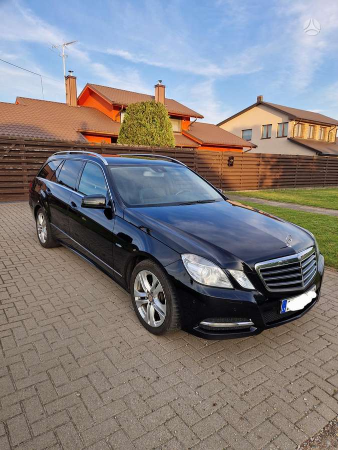 Mercedes-Benz E200, 2.1 l., Универсал