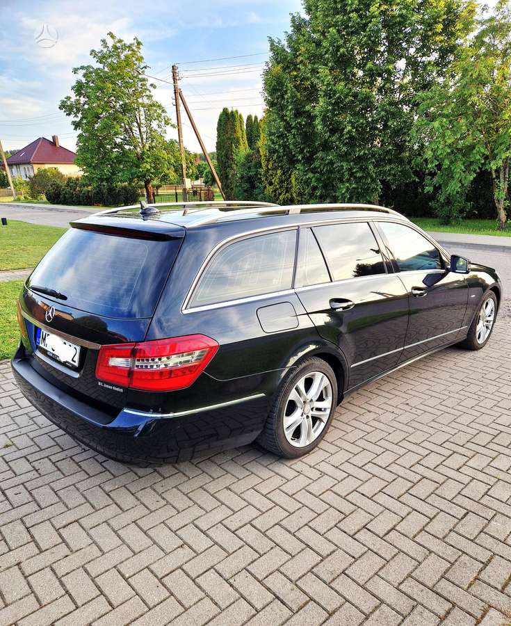 Mercedes-Benz E200, 2.1 l., Универсал