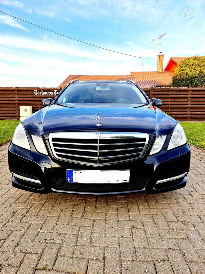 Mercedes-Benz E200, 2.1 l., Универсал