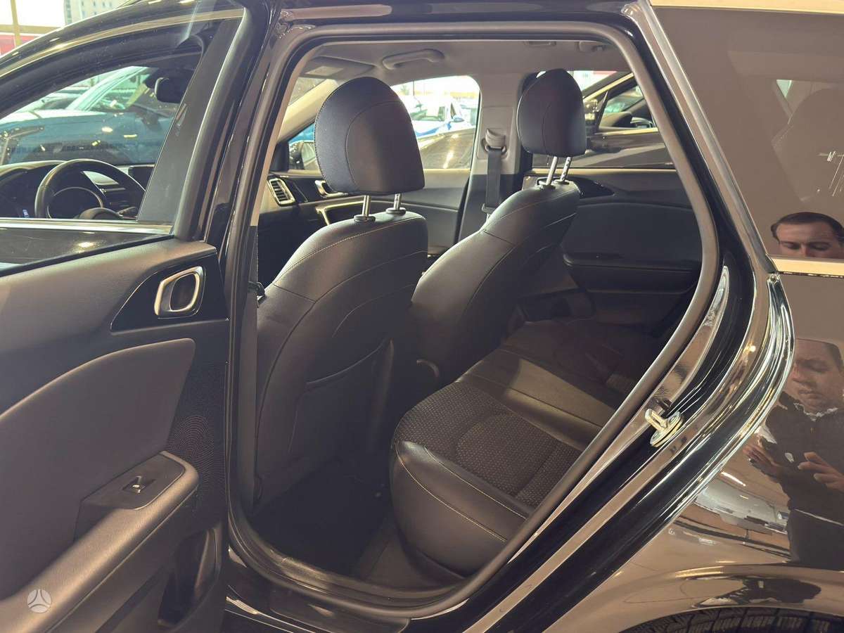 Kia Ceed, 1.6 l., wagon