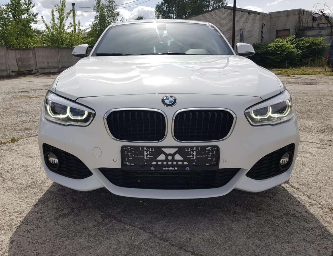BMW 116, 1.5 l., hatchback