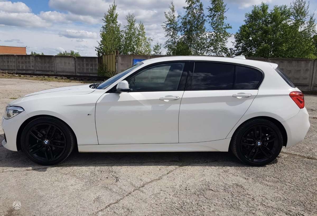BMW 116, 1.5 l., hatchback