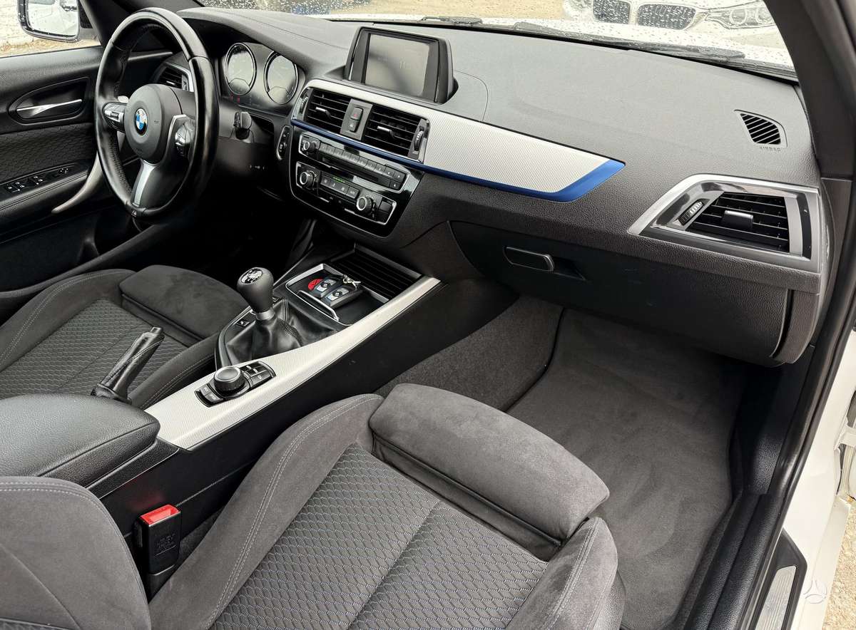 BMW 116, 1.5 l., hatchback