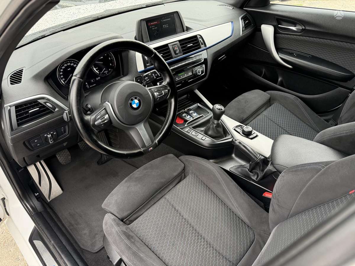 BMW 116, 1.5 l., hatchback