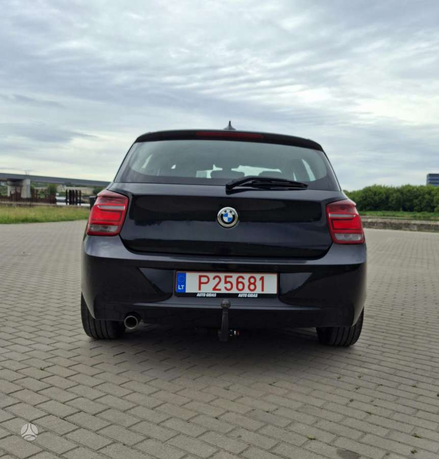 BMW 118, 2.0 l., Хэтчбек