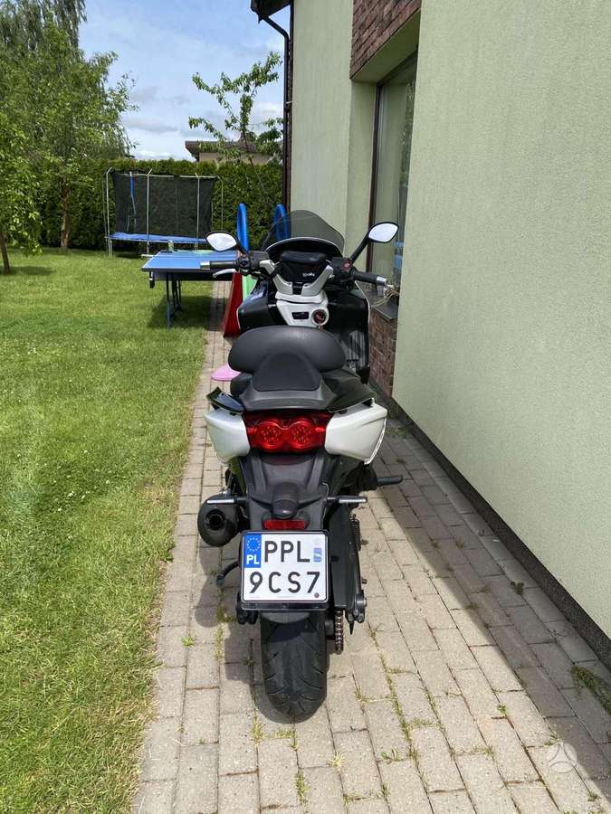Gilera GP 800 839cc, scooters / mopeds