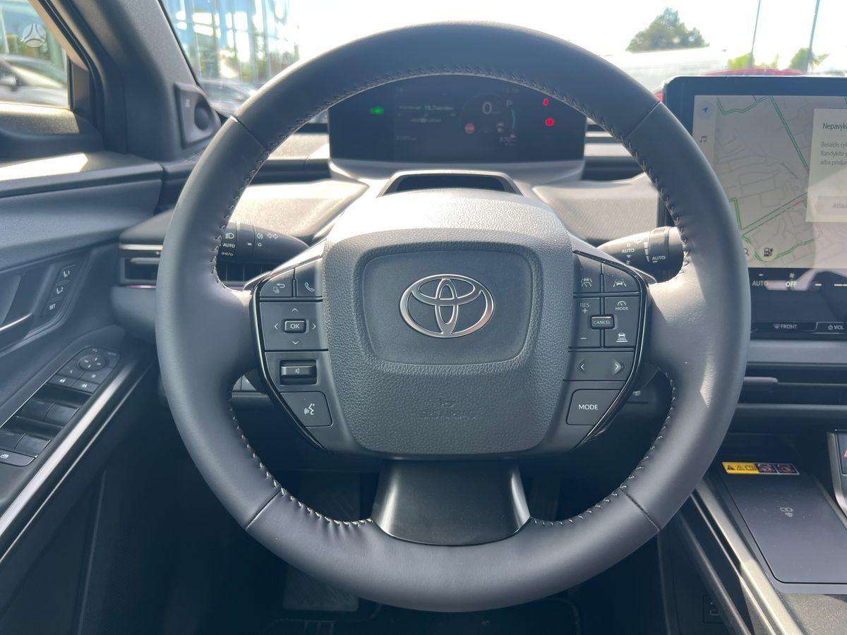 Toyota bZ4X - 12