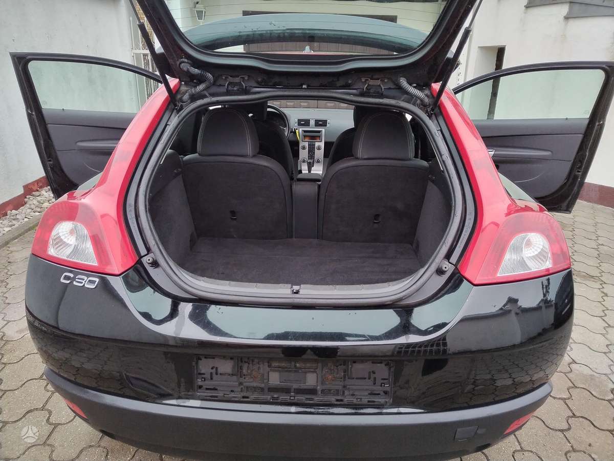 Volvo C30, 2.0 l., Купе (coupe)