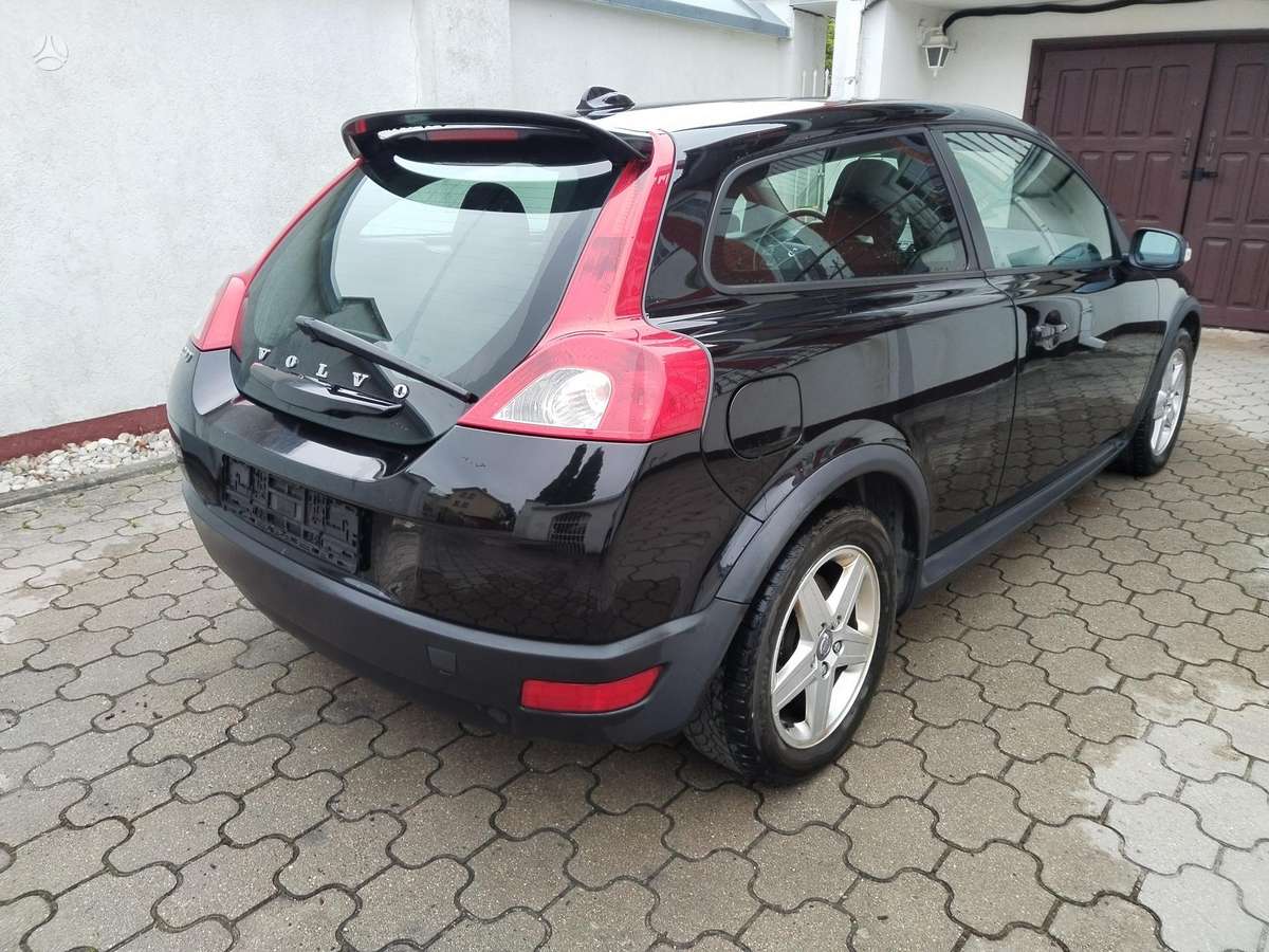 Volvo C30, 2.0 l., Купе (coupe)