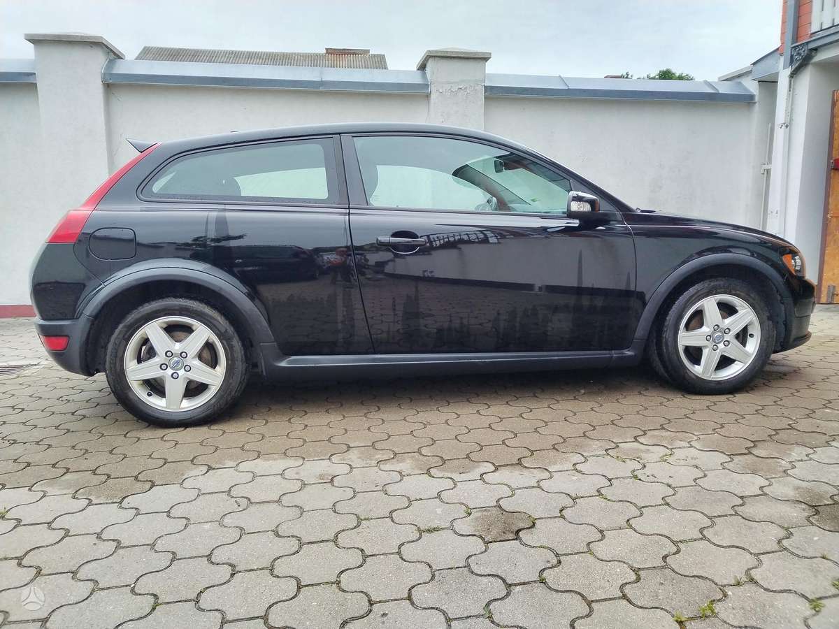 Volvo C30, 2.0 l., Купе (coupe)