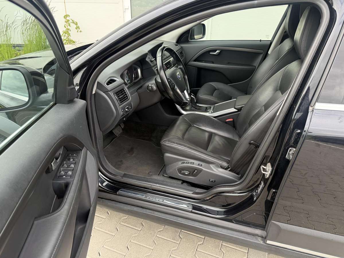 Volvo XC70, 2.4 l., Универсал