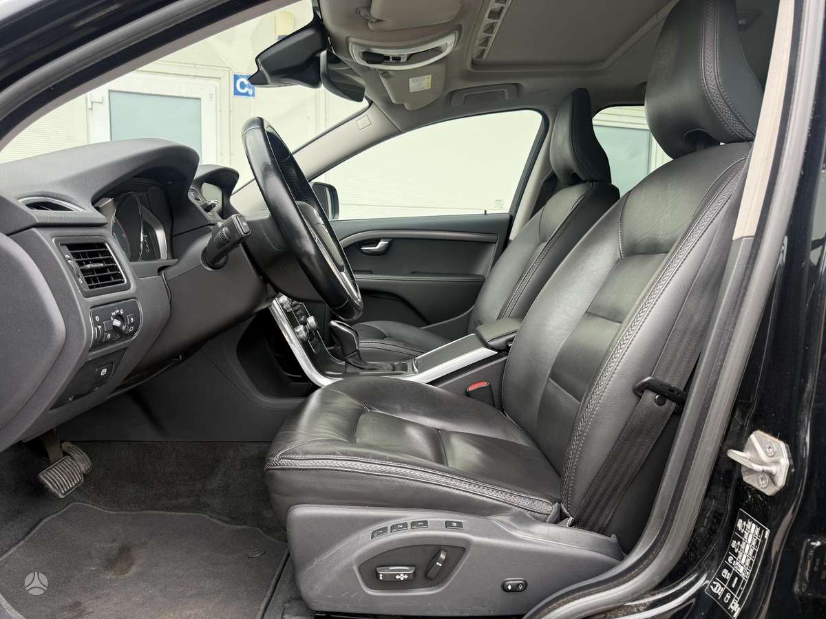 Volvo XC70, 2.4 l., Универсал